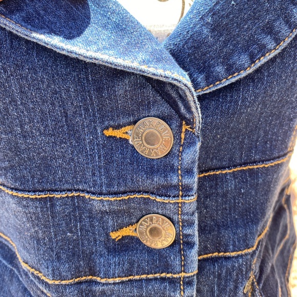 Y2K vest Size L. Measures medium. - Picture 7 of 8